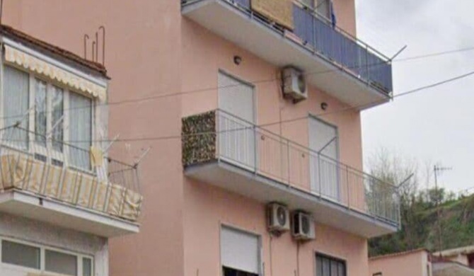 Nice apartment in Castellammare di Stabia with balcony