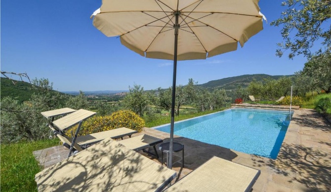 Nice home in Castiglion Fiorentino with Outdoor swimming pool, Private swimming pool and 3 Bedrooms