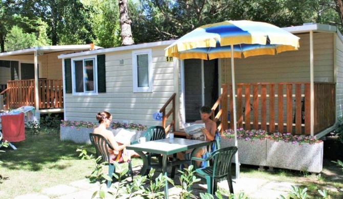 Simplistic mobile home in Castiglione del Lago near lake