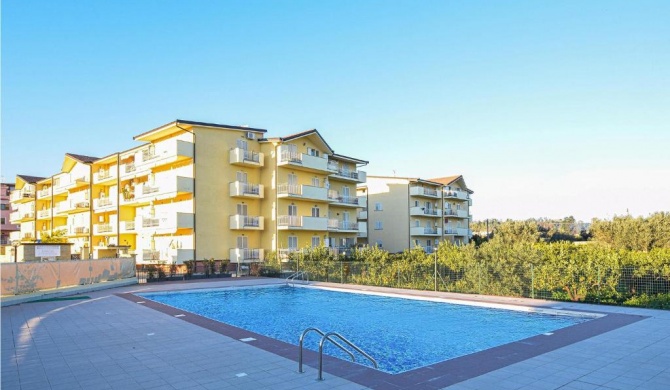 Amazing apartment in Caulonia Marina with Indoor swimming pool, 2 Bedrooms and Outdoor swimming pool