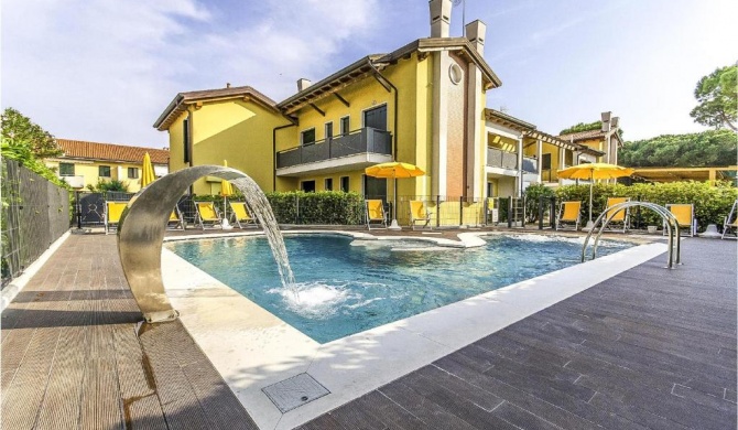 Amazing apartment in Cavallino-Treporti with 2 Bedrooms, WiFi and Outdoor swimming pool