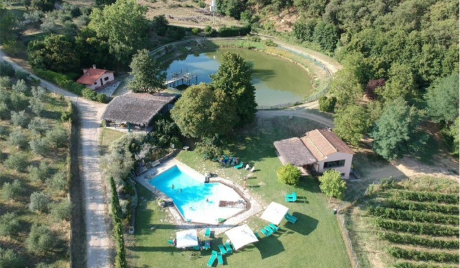 Lake Apartment in Villa Massi