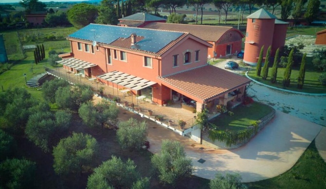 8 bedrooms villa with private pool enclosed garden and wifi at Segni